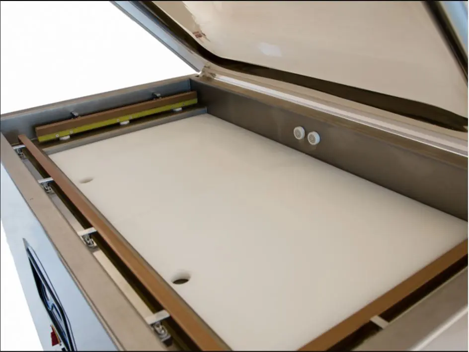 VacMaster VP680 Chamber Sealer with Gas Flush Interiorwith filler plates